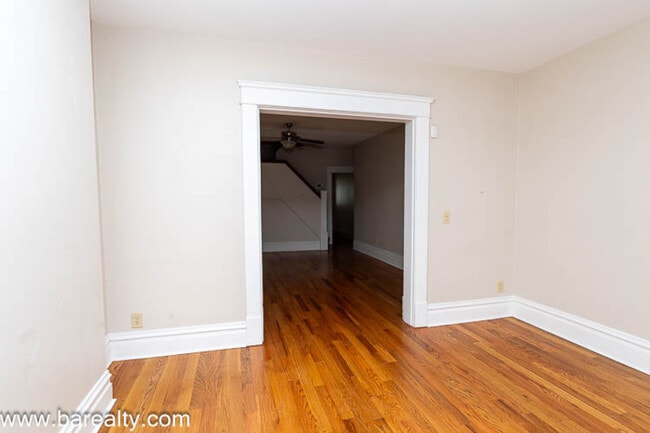 Building Photo - 1080 Mt Pleasant Ave