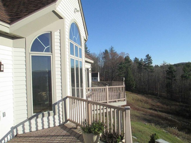 Building Photo - 37 Birch Ln