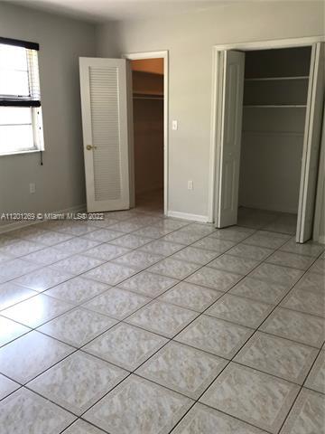 Building Photo - 12193 SW 82nd Ave