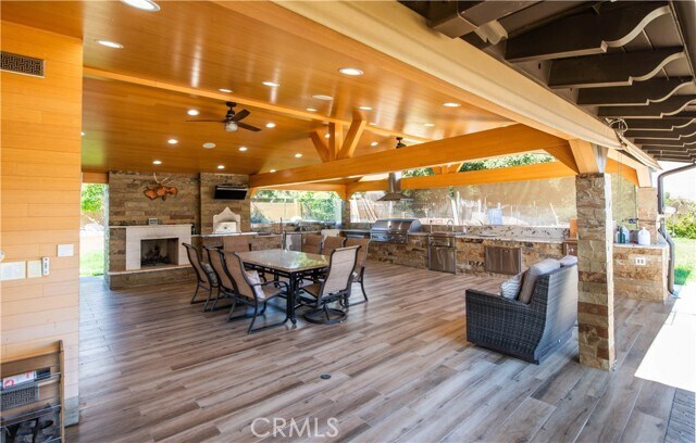 Building Photo - 27048 Triumph Ave