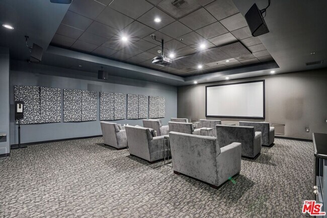 Building Photo - 1100 Wilshire Blvd