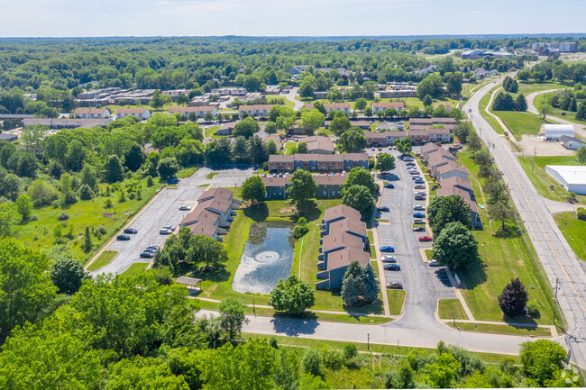 On Summit St next to KSU Campus - UNIVERSITY TOWNHOMES in KENT