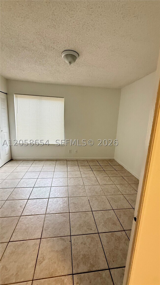 Building Photo - 13944 SW 90th St