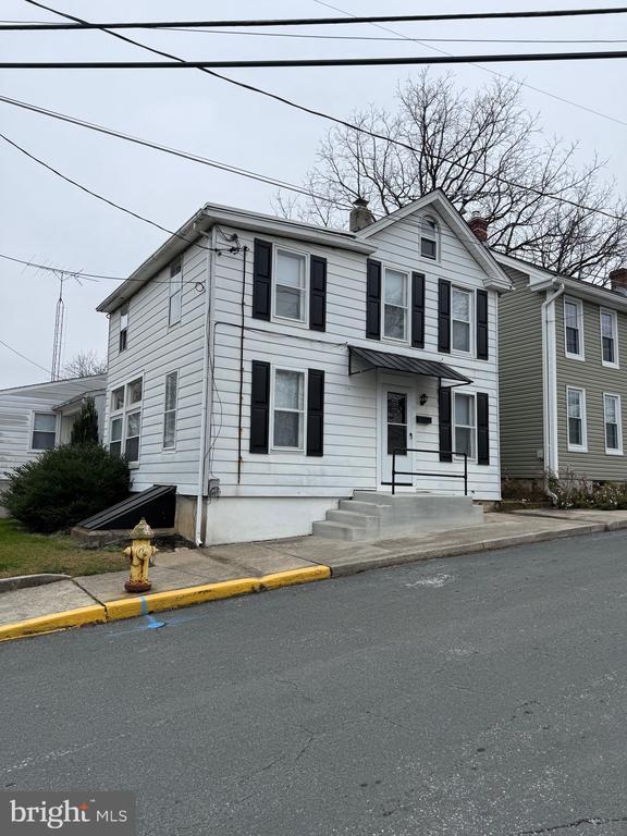 Building Photo - 52 W George St