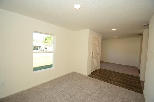 Building Photo - 93 Panorama Dr
