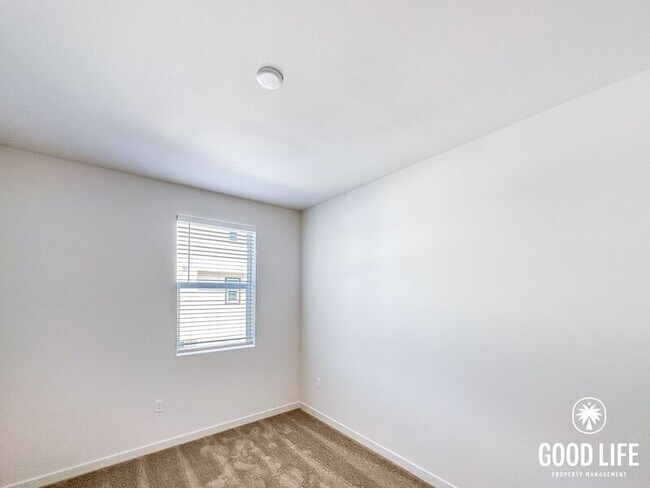 Building Photo - 6050 Angela Ct