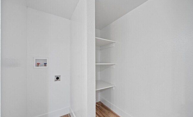 Building Photo - 7930 E Camelback Rd