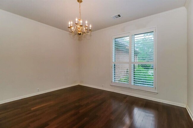 Building Photo - 5357 Austral Loop