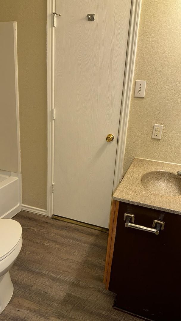 Building Photo - BEAUTIFULLY MAINTAINED  | ONE STORY  |  OPEN CONCEPT  |  GREAT LOCATION: 1604 & SHAENFIELD