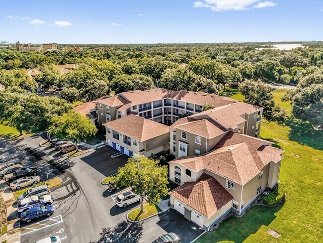 Building Photo - 7360 Westpointe Blvd