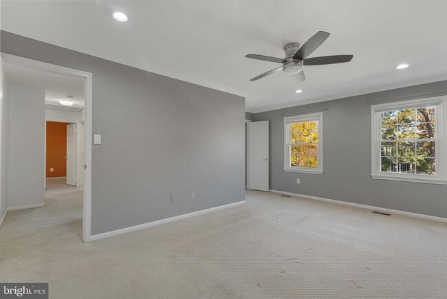 Building Photo - 2621 John Milton Dr