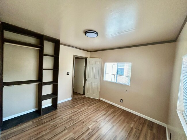 Building Photo - Beautiful 3 Bed Home For Rent!