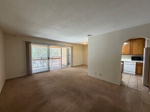 Building Photo - Spacious 2-Bedroom Condo in Prime Santa Clara Location - 2 Car parking spots included, in-unit la...