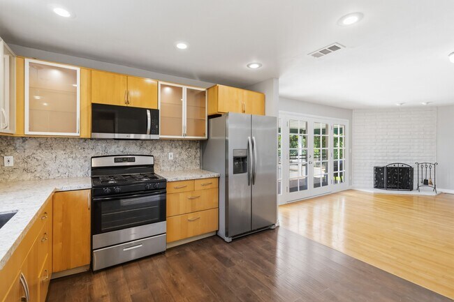 Building Photo - 23020 Haynes St