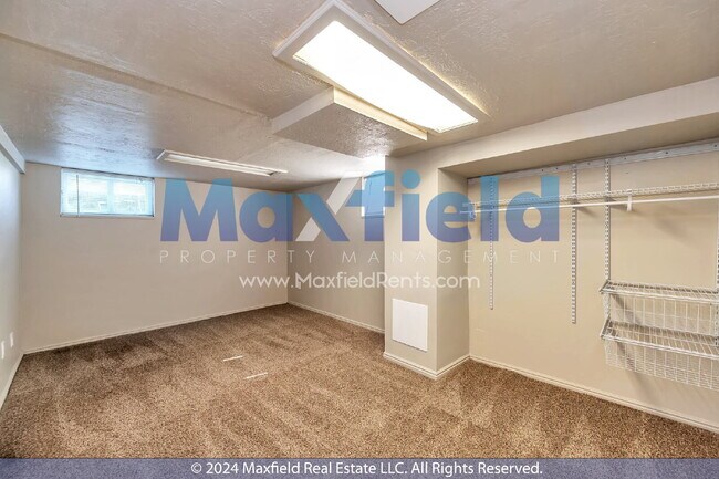 Building Photo - SUGAR HOUSE - 3 BD 1 BA Pet Friendly