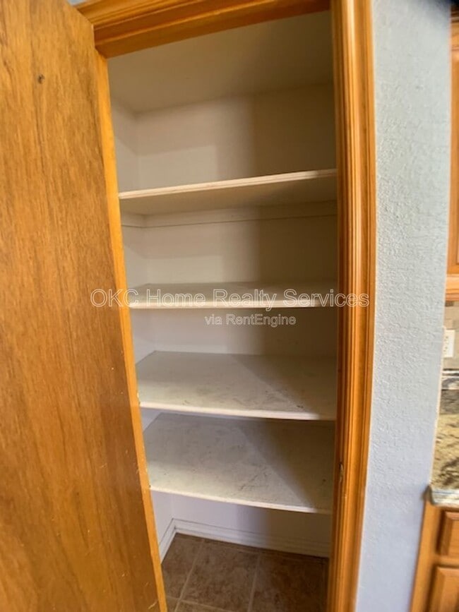 Building Photo - 16313 Everglade Ln