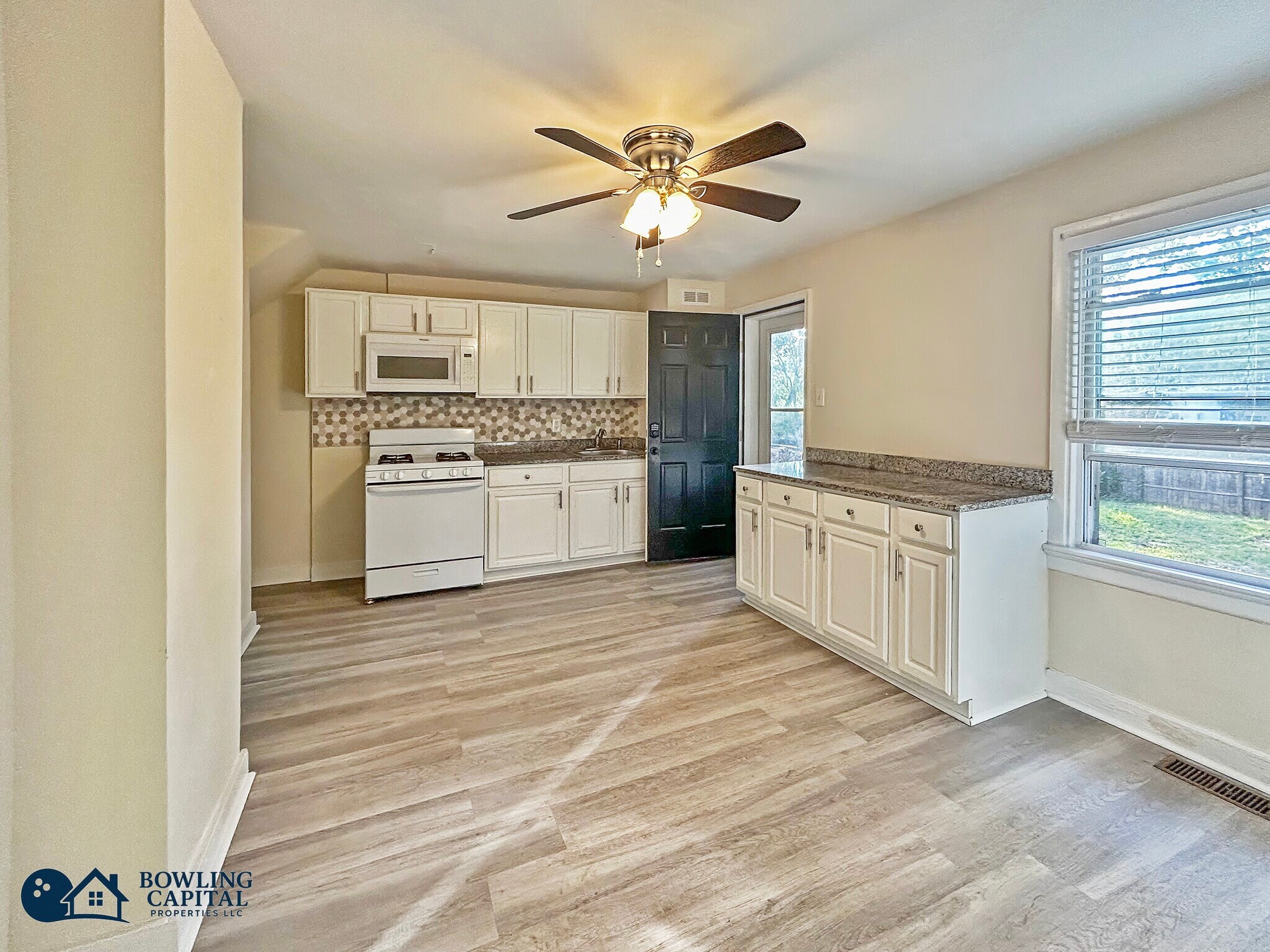 Kitchen - 1106 S Lombardy St