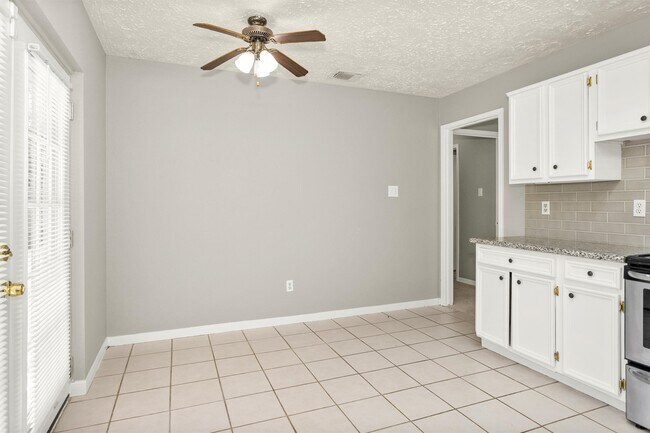 Building Photo - 22819 Capitol Landing Ln