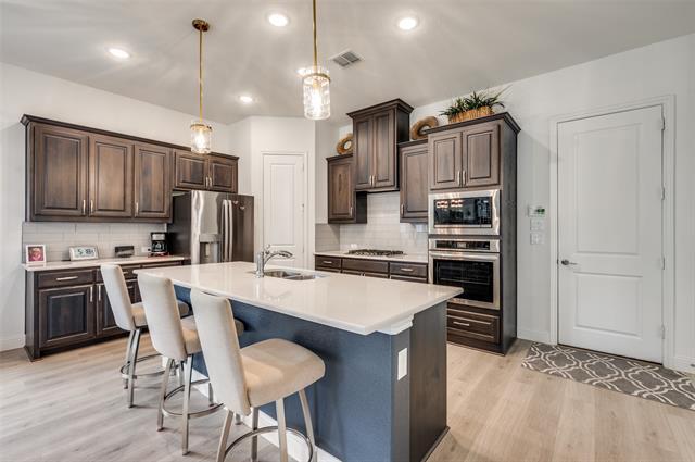 Building Photo - 9525 Blue Stem Ln