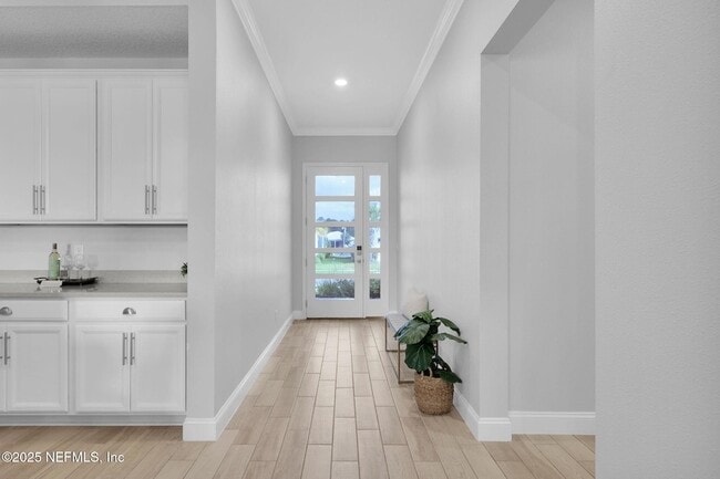 Building Photo - 94 Waterline Dr