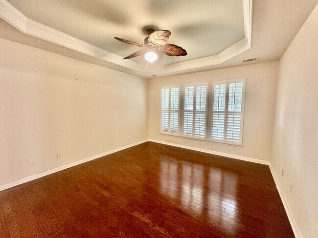Building Photo - Spacious Updated Home in Sun City!