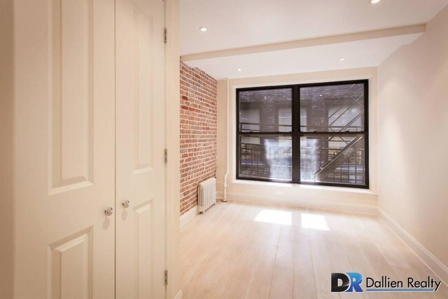 Primary Photo - 41 W 24th St