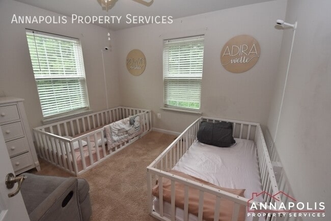 Building Photo - 1379 Hawthorn Dr