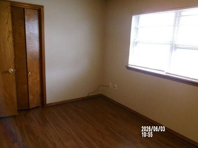 Building Photo - Beautiful 3-Bedroom, 2-Bath Home in Southeast Lawton