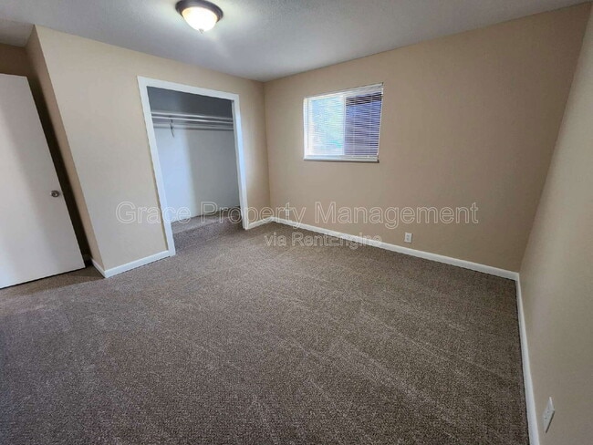 Building Photo - 9120 Ogden St