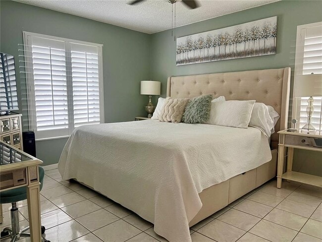 Building Photo - 1151 Pine Ridge Cir W