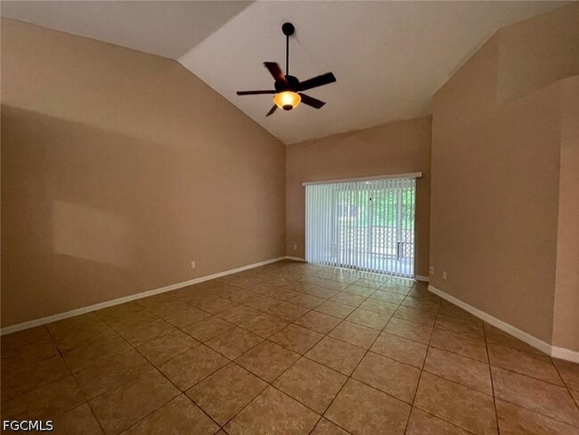 Building Photo - 906 Cape Coral Pkwy W