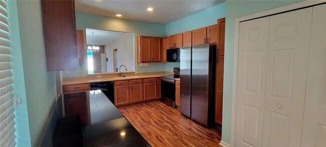 Building Photo - 1109 China Aster Way