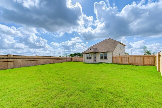 Building Photo - 7715 Primrose Myrtle Ln