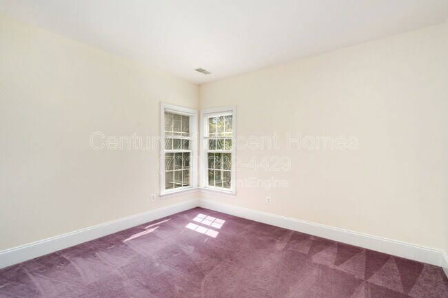 Building Photo - 8401 Tysons Trace Ct