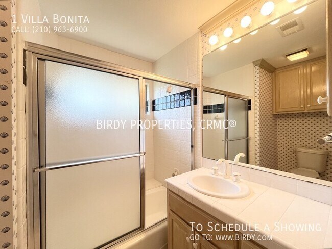 Building Photo - 1 Villa Bonita