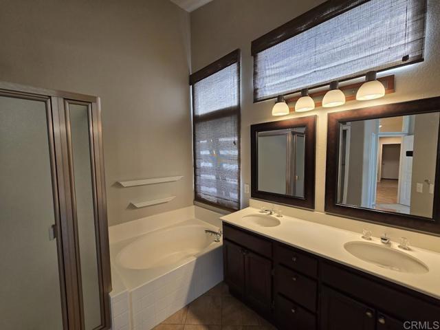 Building Photo - 741 Pebble Beach Dr