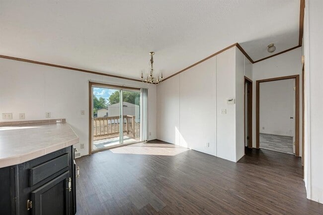 Building Photo - 187 Horseshoe Bend Rd