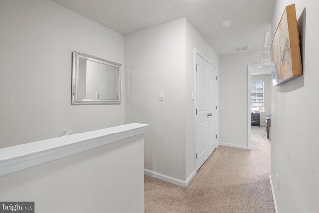 Building Photo - 45 Arlotta St