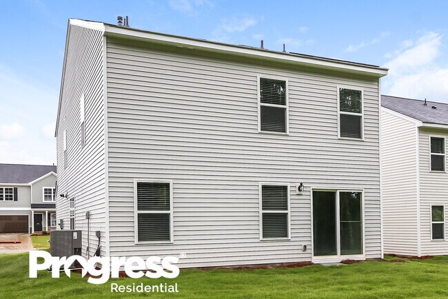 Building Photo - 442 Pollyanna Dr