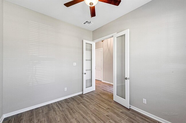 Building Photo - 4215 Haven Crest Ln