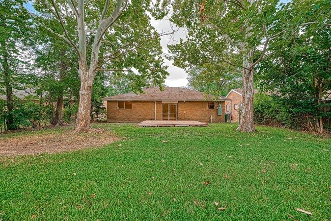 Building Photo - 14427 Campden Hill Rd