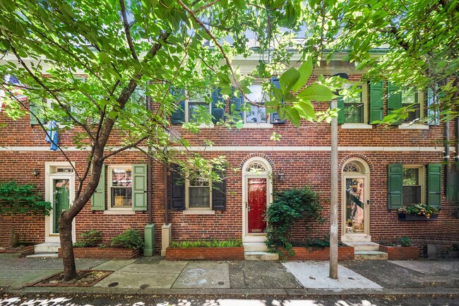 Primary Photo - 421 S Jessup St