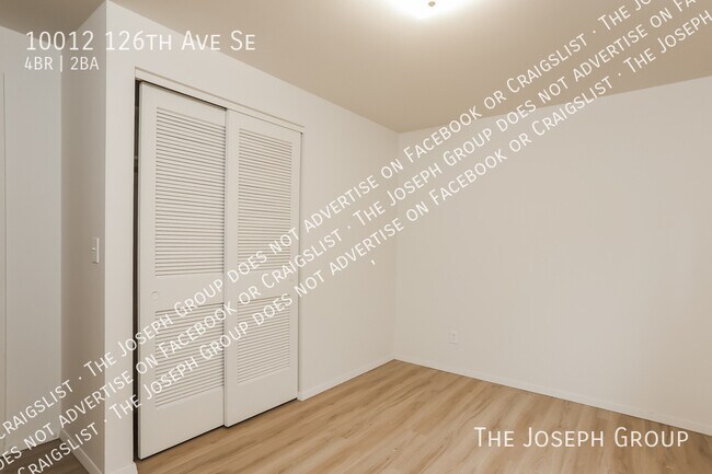 Building Photo - 10012 126th Ave SE