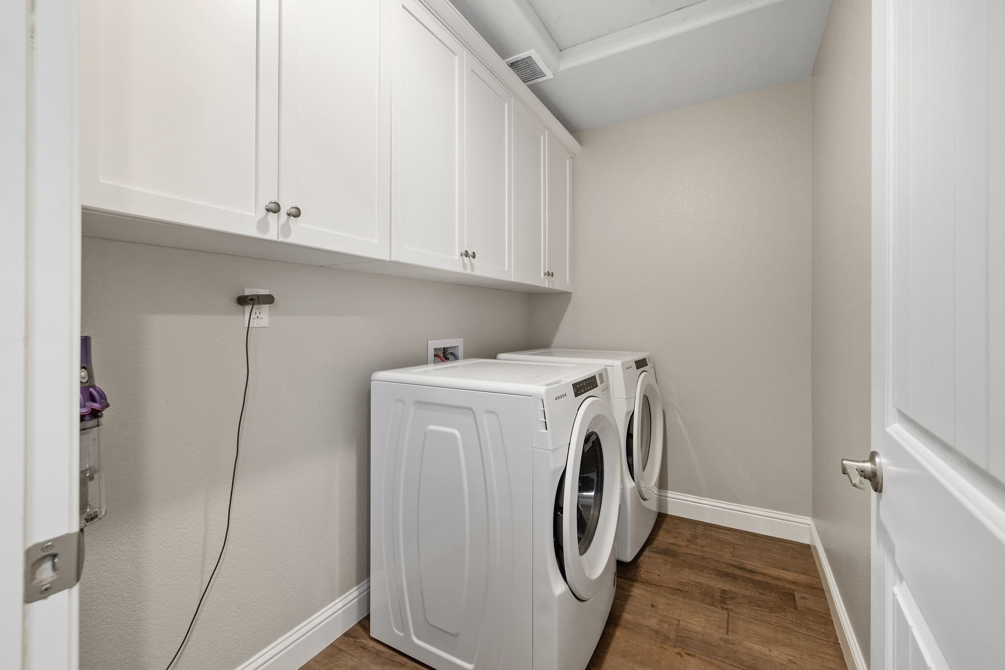 Building Photo - 6212 E Bibi Dr