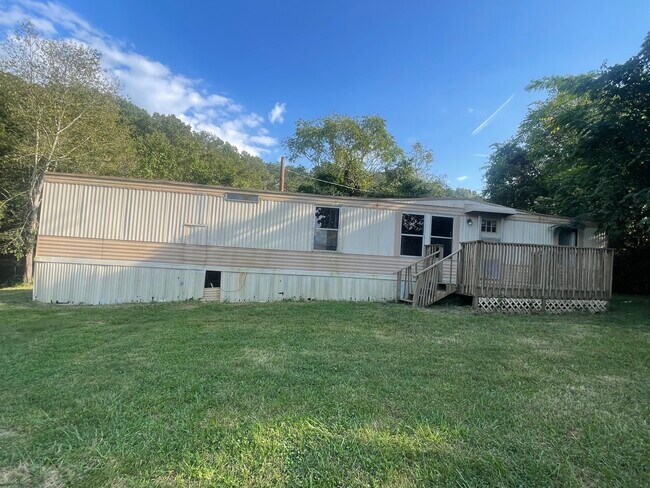 Primary Photo - 907 W Union Valley Rd