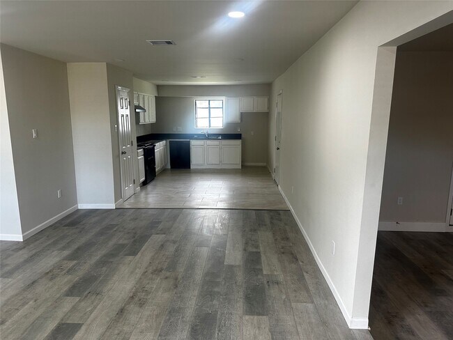 Building Photo - 11802 Leitrim Way