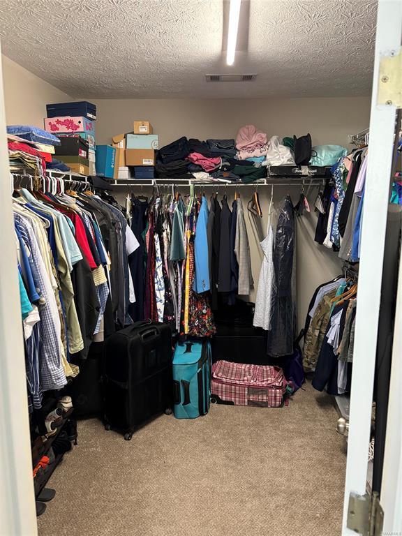 Building Photo - 1136 Hallwood Ln