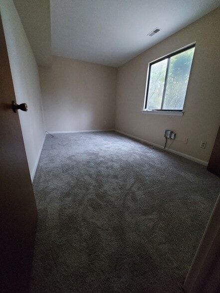 Bedroom - 1123 Bethlehem Pike