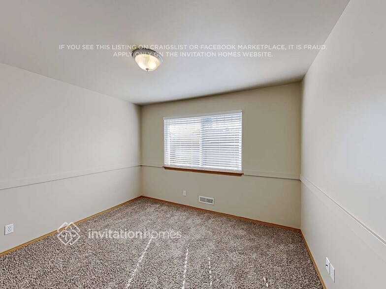 Building Photo - 11501 34th St NE