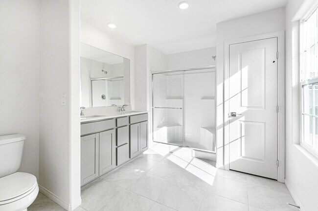 Building Photo - Brand New Build! Townhouse in the heart of Inspirada's Master Planned Community! available 4/1/2026